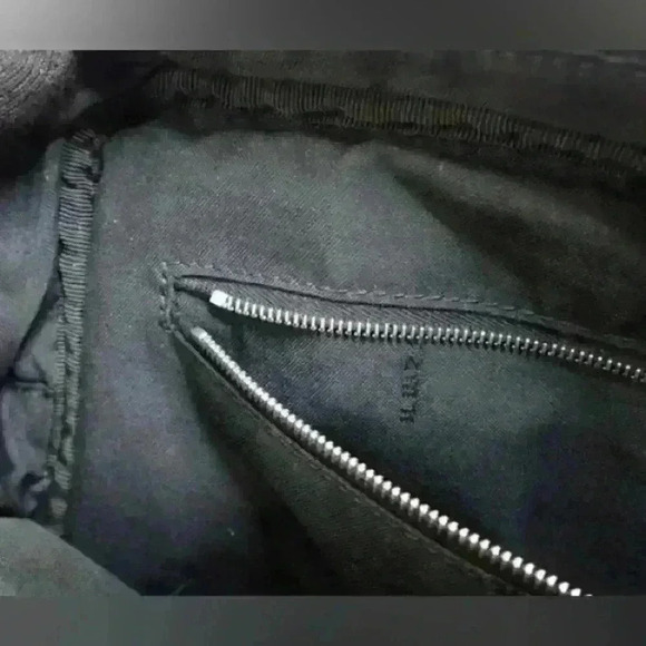 Authentic Fendi Black Forever Fendi East/West Messenger Bag w/COA - Picture 12 of 14